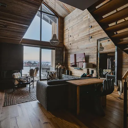 Jaenkae Townhouse