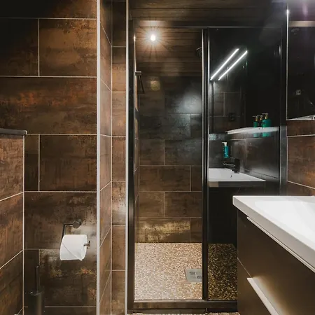 Lejlighed Jaenkae Townhouse Levi