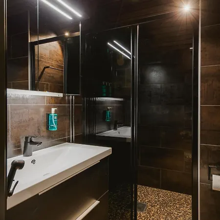 公寓 Jaenkae Townhouse